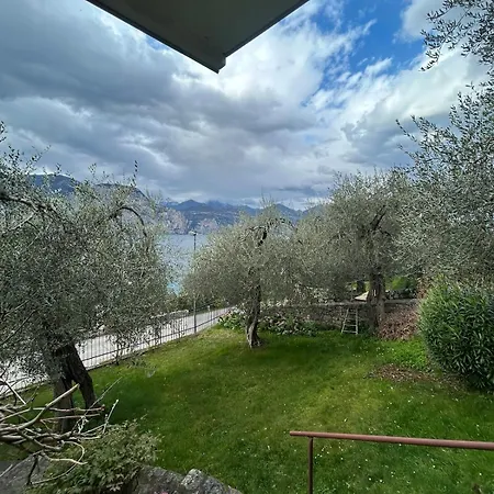 Argenide - Private Parking